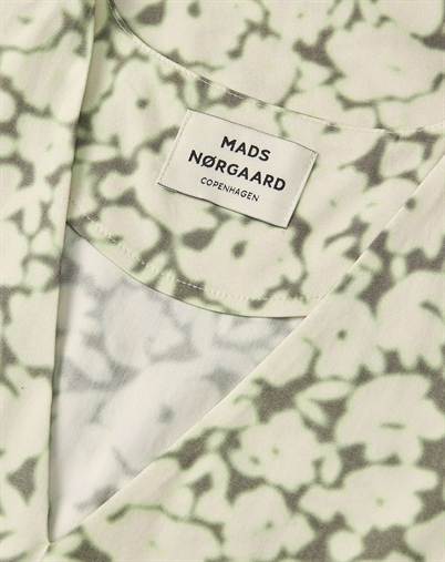 Mads Nørgaard - Poplina Esma AOP Kjole - Shadow Lime Flower